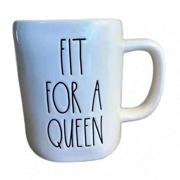 NEW Rae Dunn FIT FOR A QUEEN Ceramic Mug - Picture 1 of 5